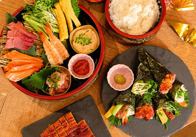 Authentic Hand Rolled Sushi Making Class in Shibuya in Tokyo